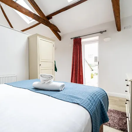 بيت للعطل Acorn